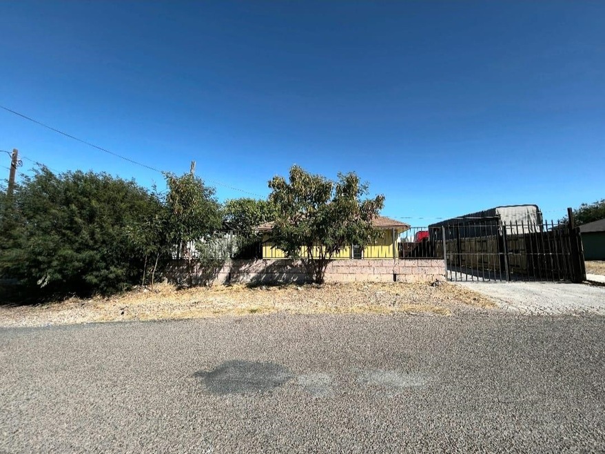 207 Arco Iris Rd unit 3, Laredo, TX 78043 - photo 1