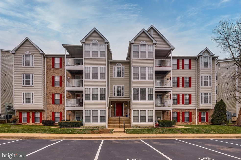 6310 Bayberry Ct unit 1006, Elkridge, MD 21075 - photo 1