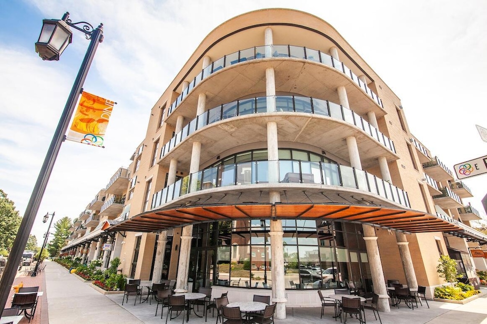 Walkable Downtown Living