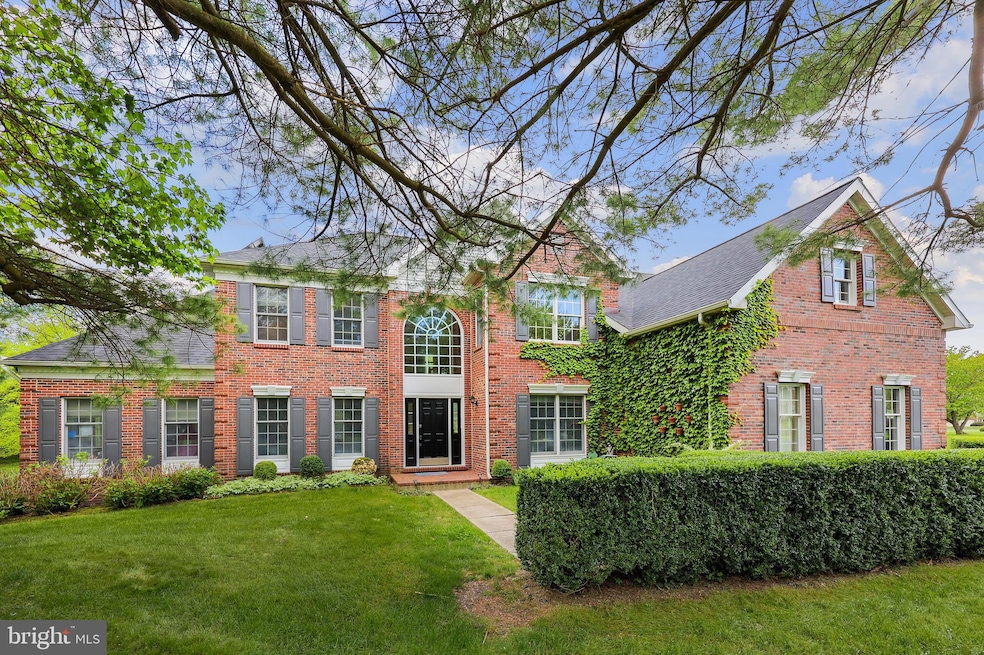 36 Newport Dr, Princeton Junction, NJ 08550 - photo 1