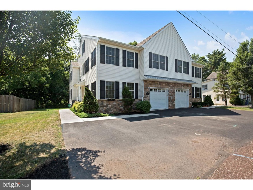 222 Chestnut St, Hatfield, PA 19440 - photo 1