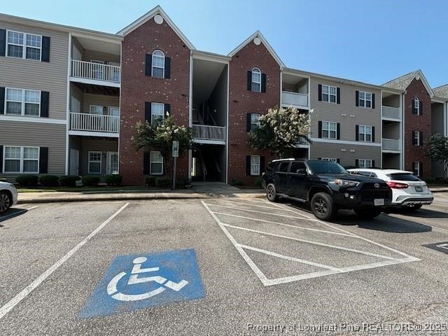 612 Marshtree Ln unit 201, Fayetteville, NC 28314 - photo 1