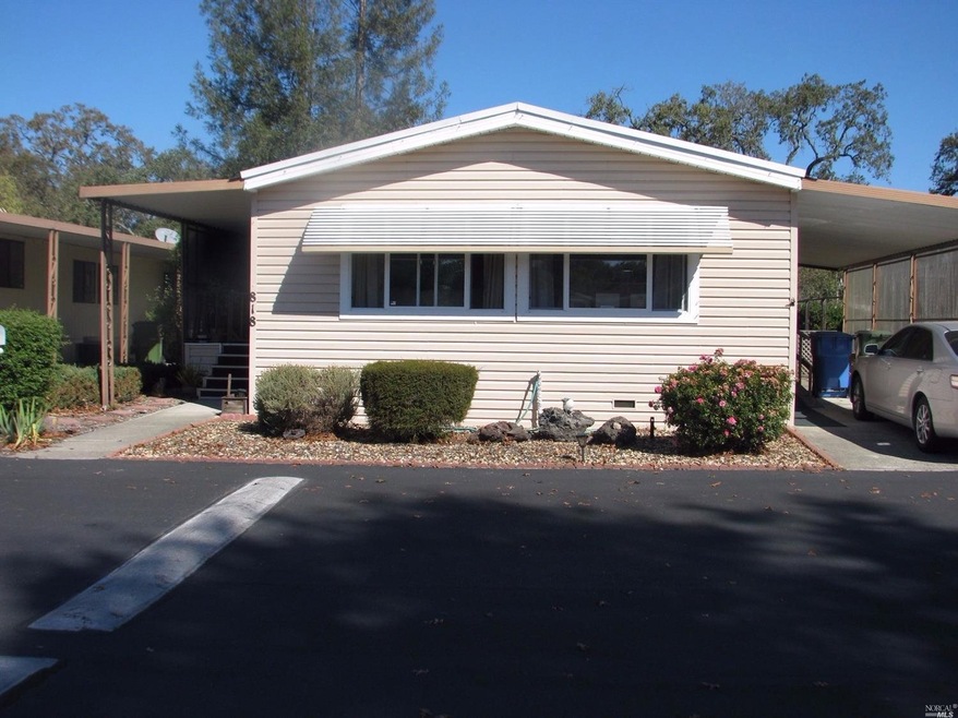 818 Joshua Drive, Windsor, CA  Nice Senior communi