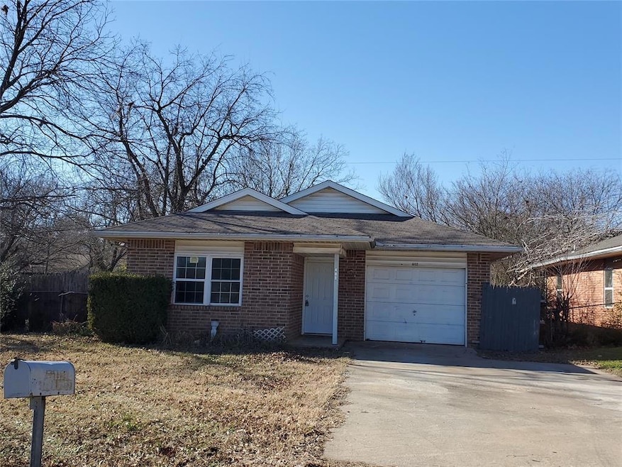 402 N Washington Ave, Shawnee, OK 74801 - photo 1