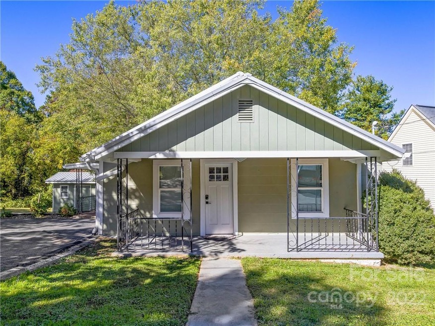 15 Chapel Park Rd, Asheville, NC 28803 - photo 1