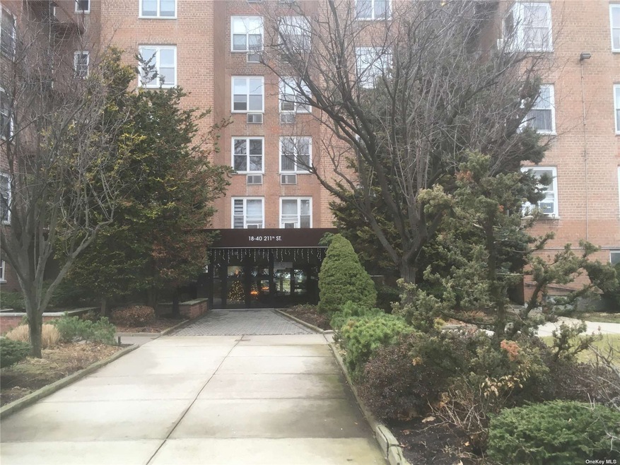 Bay Terrace Cooperative Section X unit 4H, Bayside, NY 11360 - photo 1