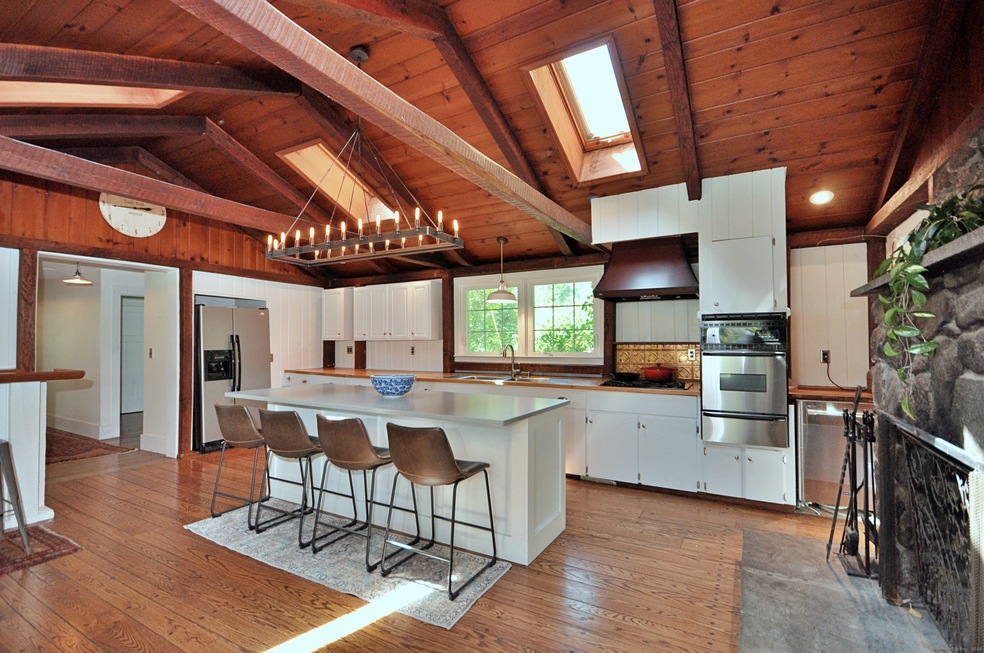 67 Tower Rd, Brookfield, CT 06804 - photo 1