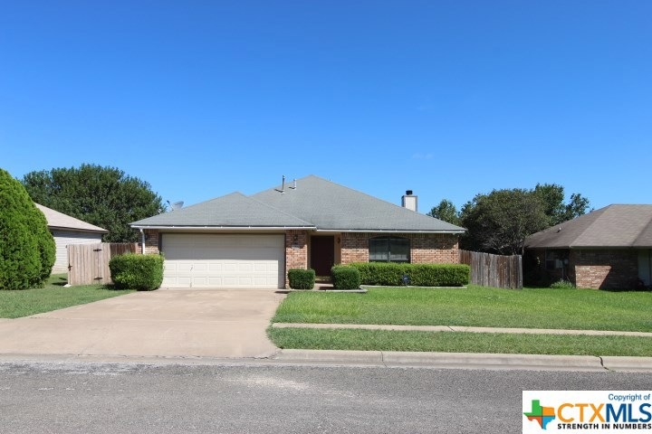 1506 Creek St, Copperas Cove, TX 76522 - photo 1