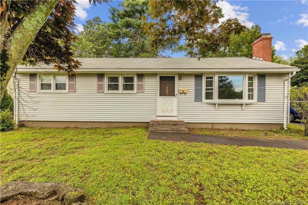 7 Cora St, Enfield, CT 06082 - photo 1