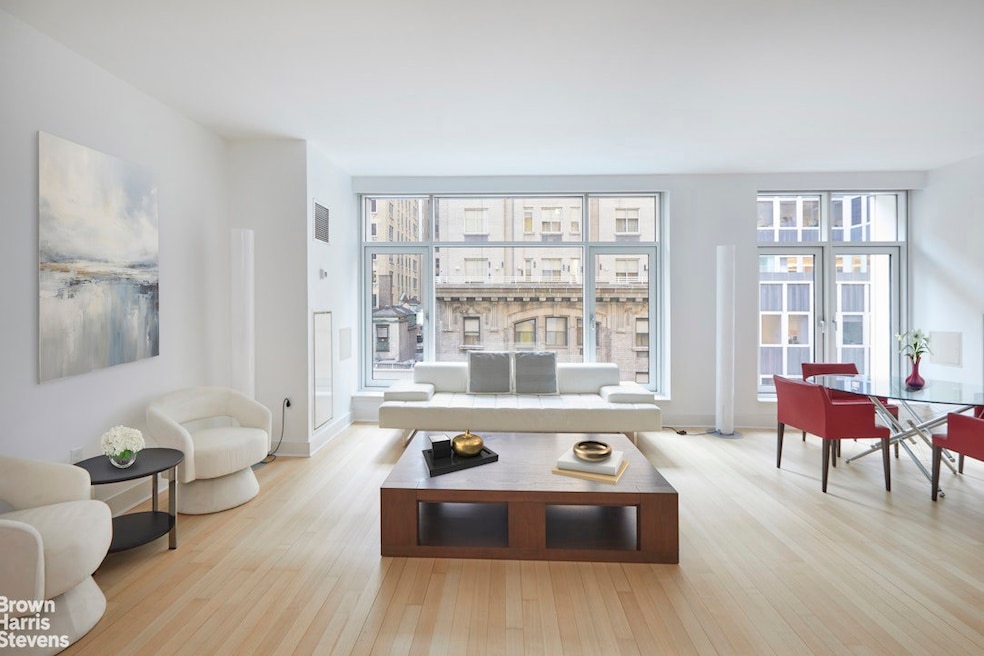 5 E 44th St unit 11, New York, NY 10017 - photo 1