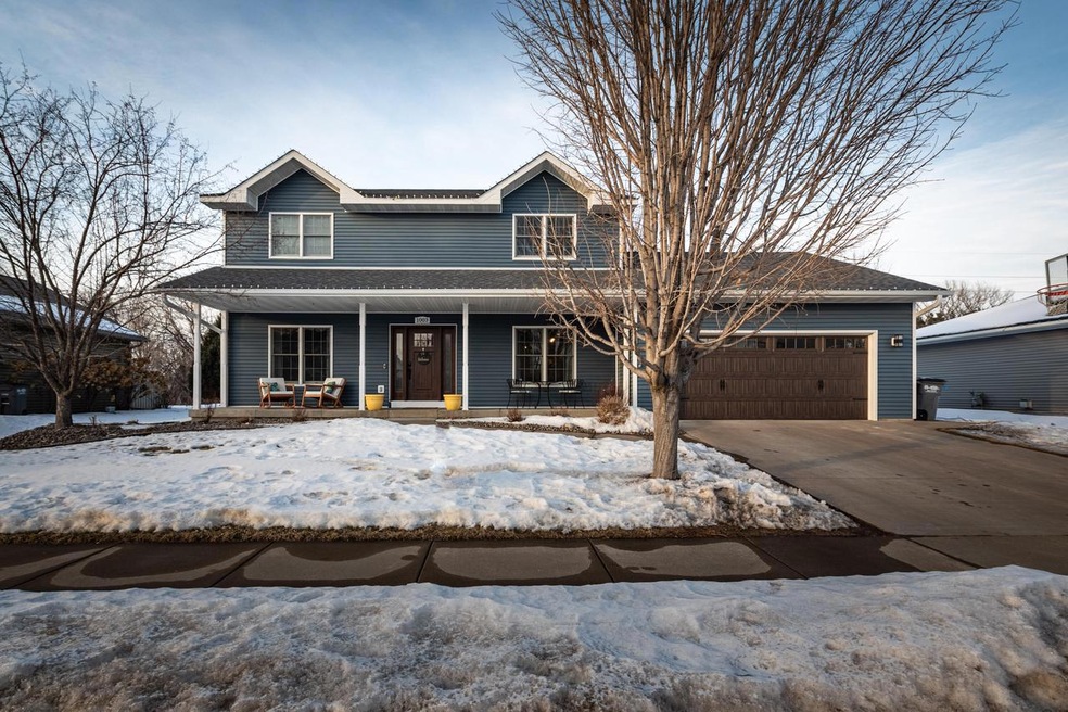 1003 Eastwood St, Holmen, WI 54636 - photo 1