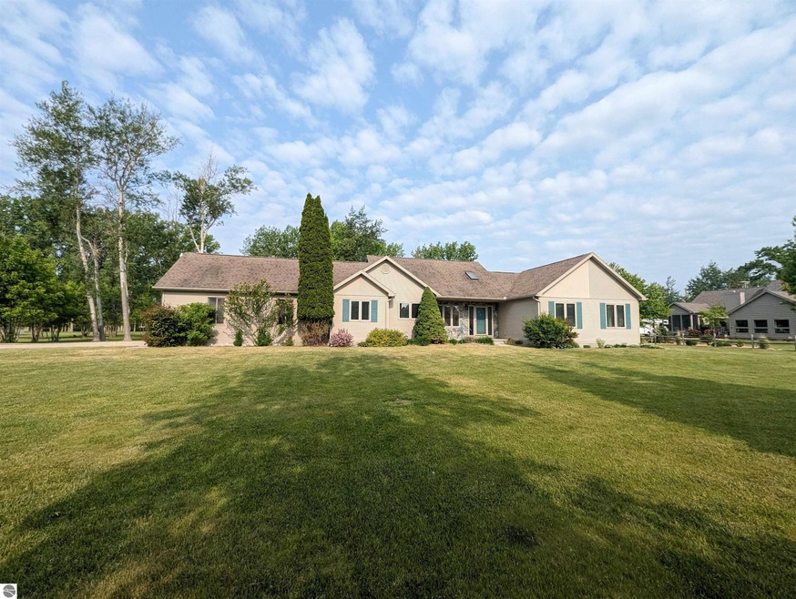 Sold $256,000