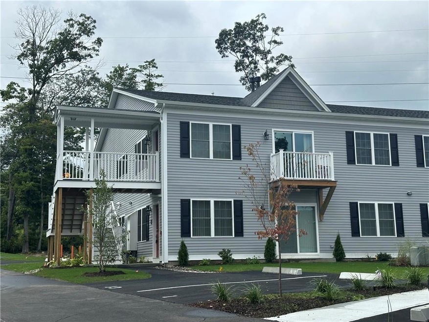 13 Gray Coach Ln unit 1301, Cranston, RI 02921 - photo 1