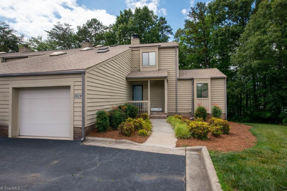 Great end unit townhouse