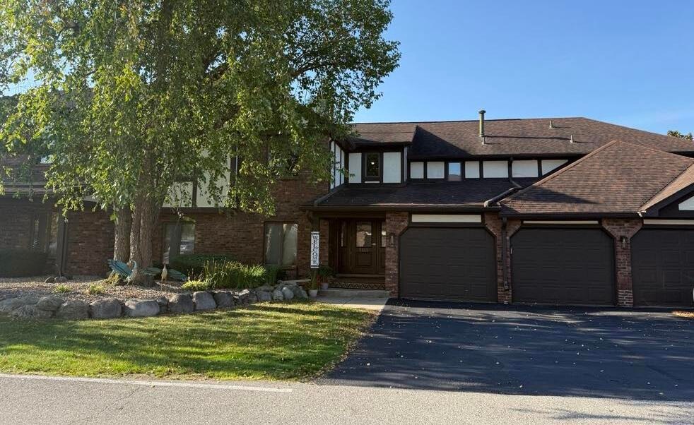 5015 Spinnaker Ln unit C, Crown Point, IN 46307 - photo 1