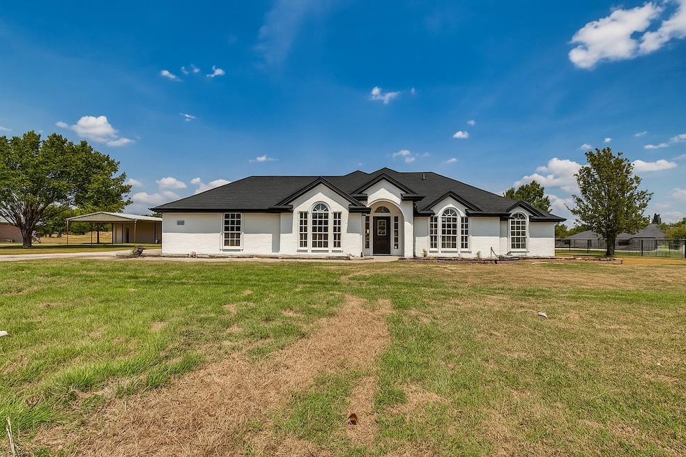 Under Contract $520,000