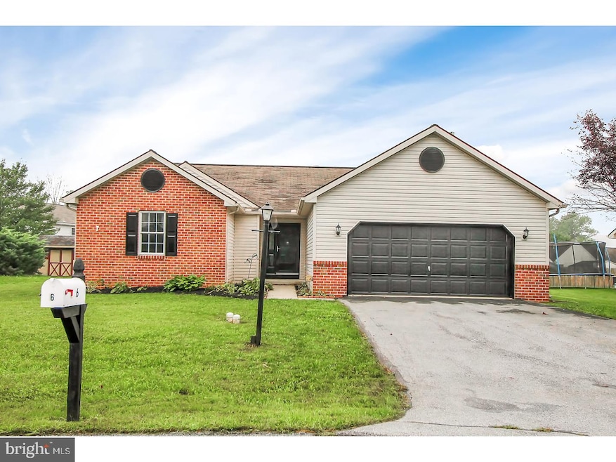 6 Esther Ln, Shoemakersville, PA 19555 - photo 1