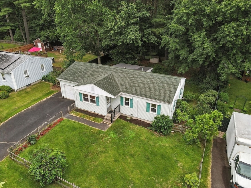 175 Hanson Dr, Springfield, MA 01128 - photo 1