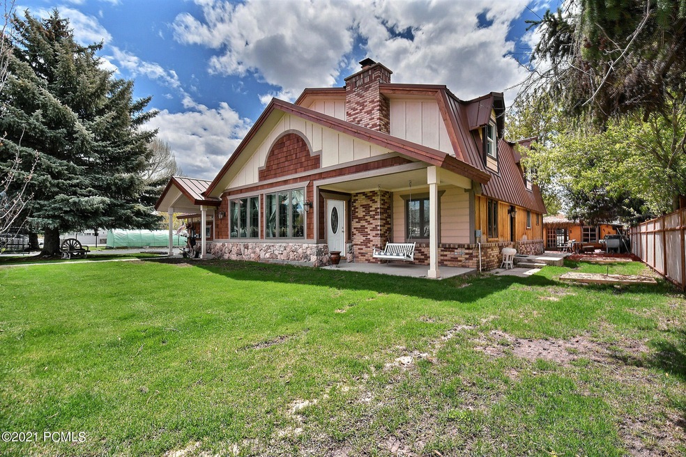 Exterior 2