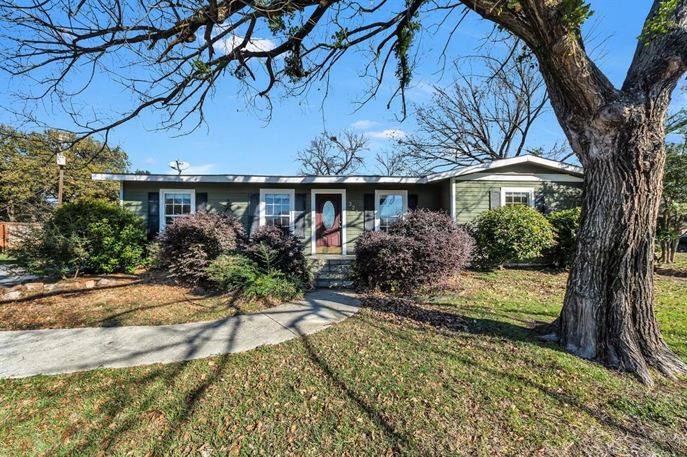 324 W Pecan St, Hurst, TX 76053 - photo 1