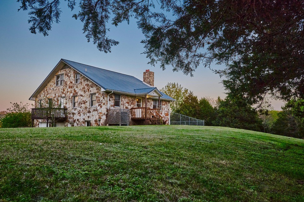 1064 Cook Rd, Taneyville, MO 65759 For Sale