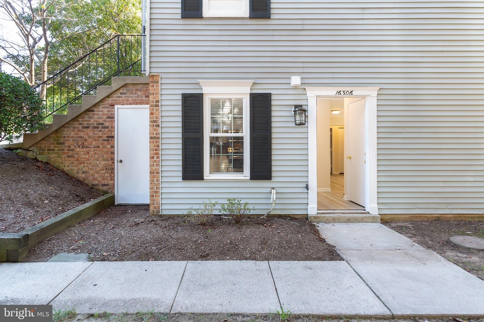 16306 Taconic Cir unit 99C, Dumfries, VA 22025 - photo 1