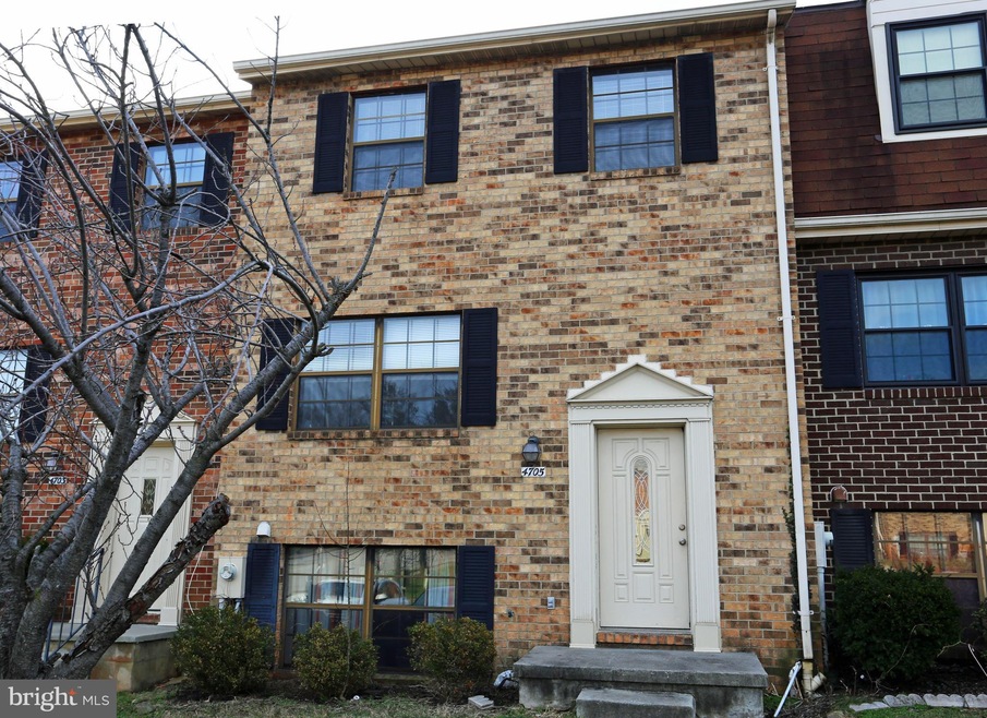 4705 Grand Bend Dr, Catonsville, MD 21228 - photo 1