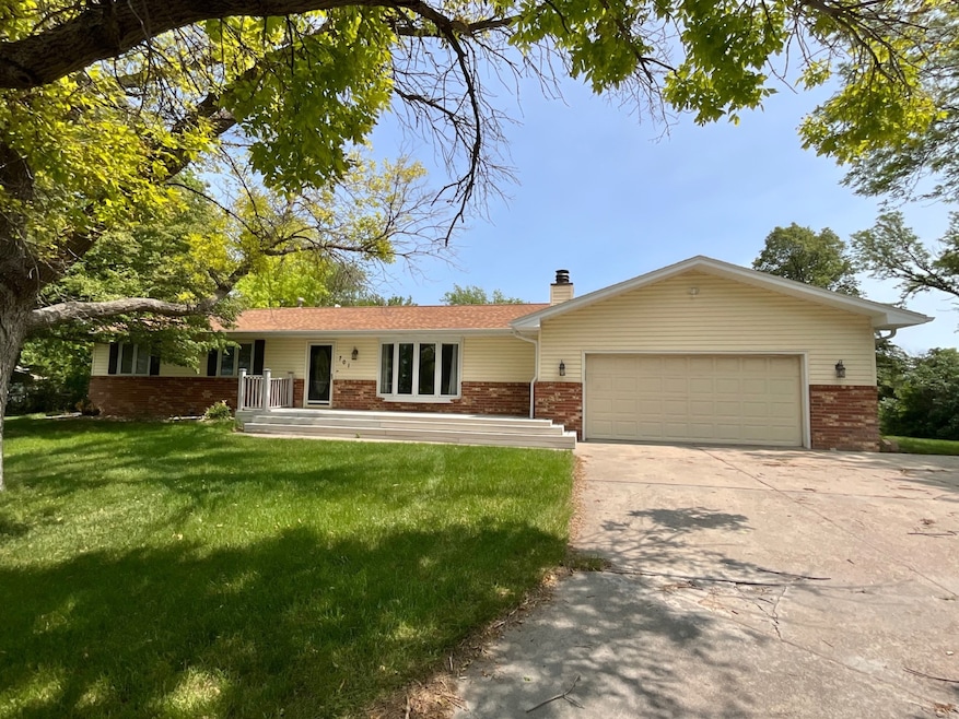 Pending $405,000