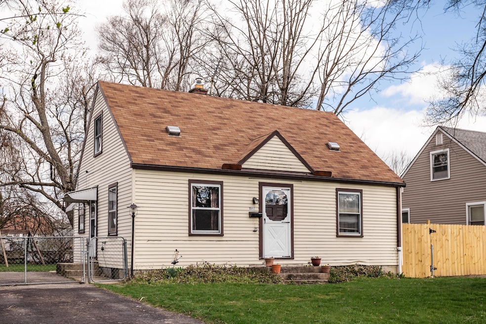 1166Lenore-5