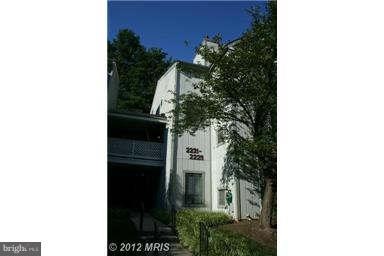 2223 Hunters Run Dr unit 2223, Reston, VA 20191 - photo 1