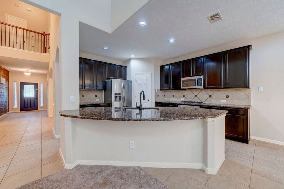 29810 N Legends Village Cir, Spring, TX 77386 - photo 1