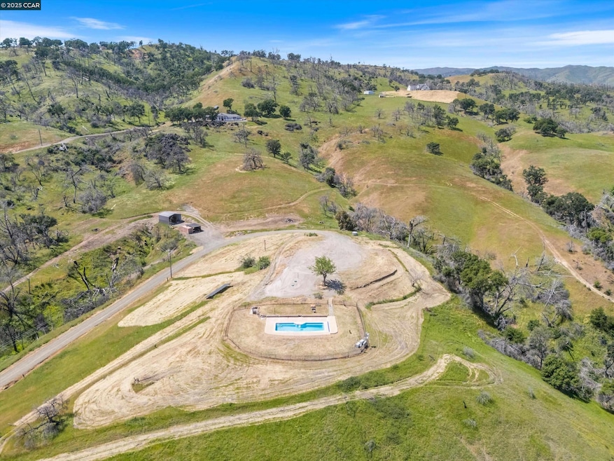 7771 W Ranch Ln, Vacaville, CA 95688 - photo 1