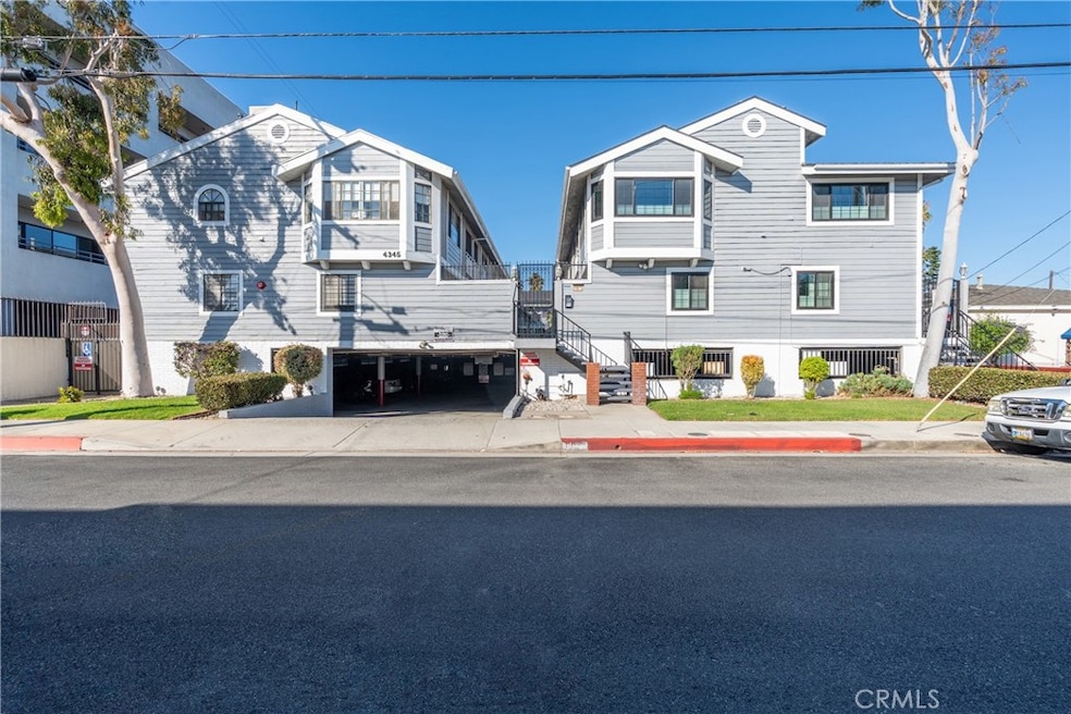 4345 W 154th St unit 10, Lawndale, CA 90260 - photo 1