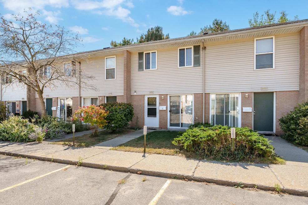 Kenbrooke_Ct_3481_Kalamazoo_49006-1