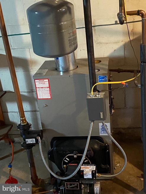 872 Maple Rd, Gambrills, MD 21054 - photo 1