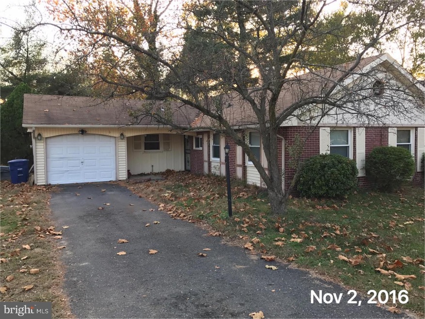 6 Pensdale Ln, Willingboro, NJ 08046 - photo 1