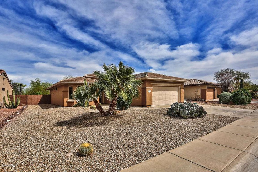 18639 N SUMMERBREEZE WAY