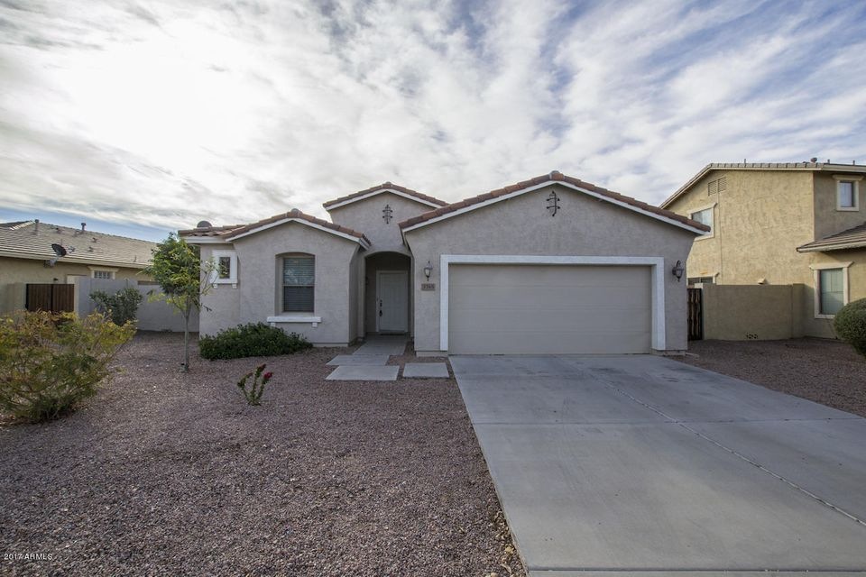3765 E Vallejo Dr DSC_0004