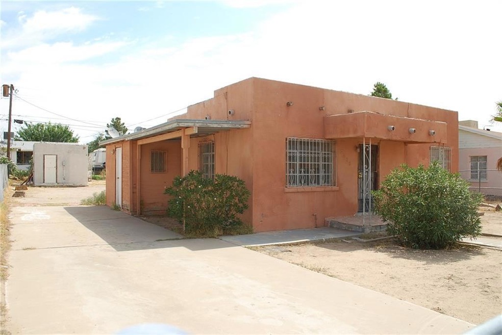 7533 Monterrey Dr, El Paso, TX 79915 - photo 1