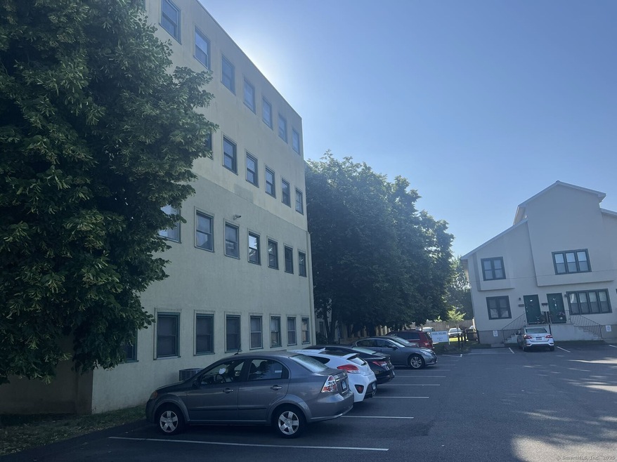 46 S Cherry St unit 130, Wallingford, CT 06492 - photo 1