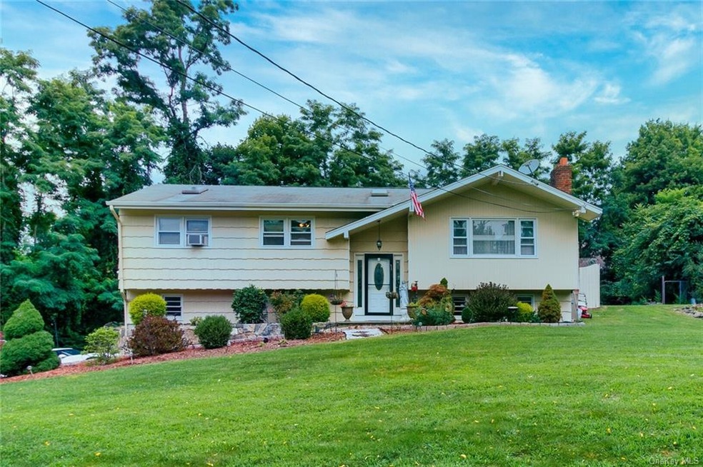 19 Mechanic St, Carmel, NY 10512 - photo 1