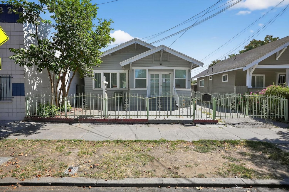 818 N 13th St, San Jose, CA 95112 - photo 1