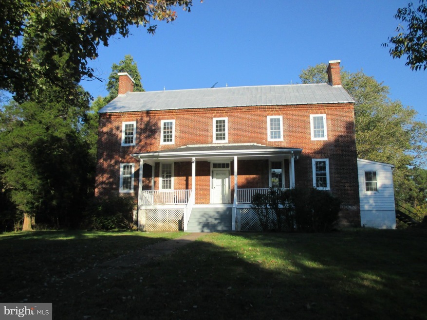 10805 Dumfries Rd, Manassas, VA 20112 - photo 1