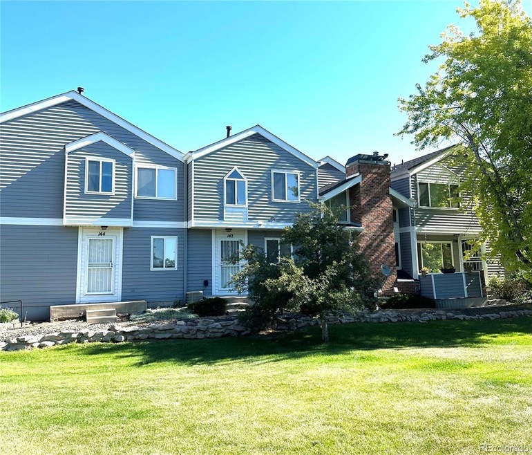 142 S Moline St, Aurora, CO 80012 - photo 1