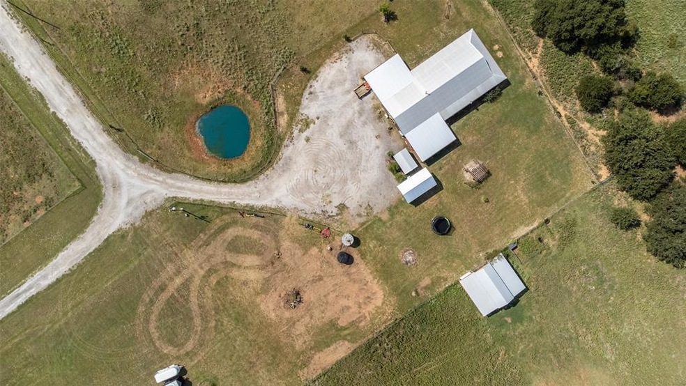 710 Ballew Springs Rd, Weatherford, TX 76088 - photo 1