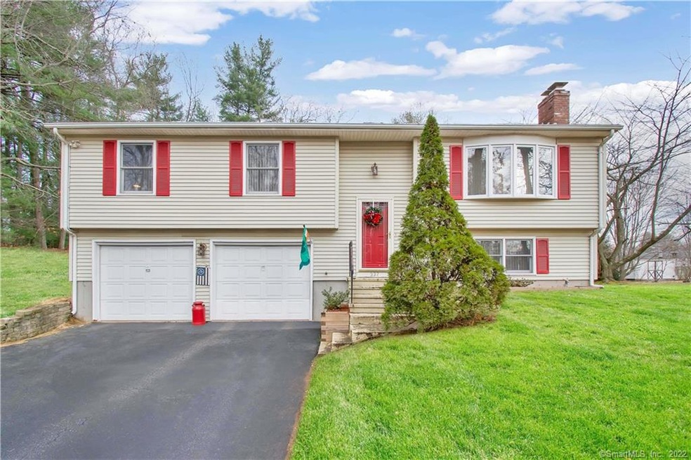 337 Brainard Rd, Enfield, CT 06082 - photo 1