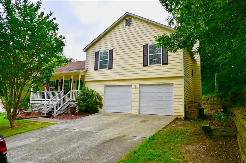 7102 Stanley Ln, Jonesboro, GA 30236 - photo 1