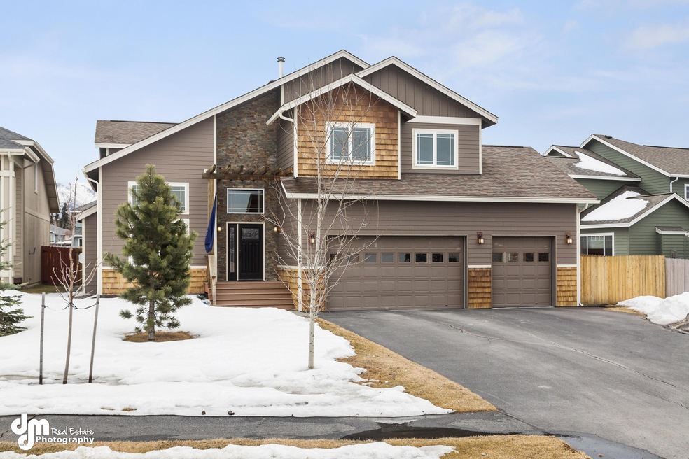 11509 Tulin Park Loop, Anchorage, AK