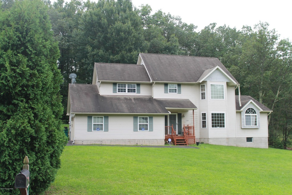 2260 Mountain Laurel Dr, Effort, PA 18330 - photo 1