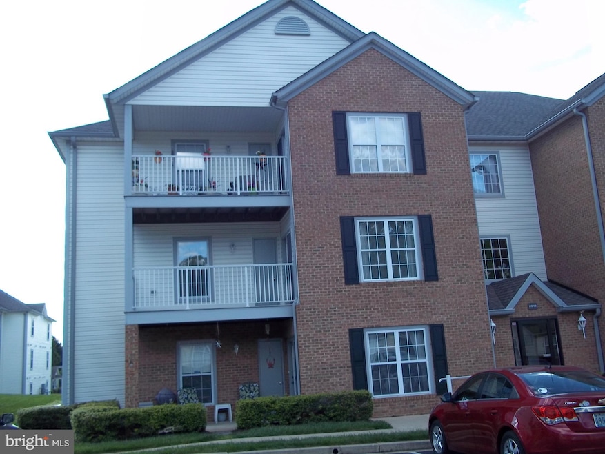 2013 Rudy Serra Dr unit 2A, Sykesville, MD 21784 - photo 1
